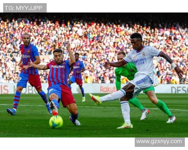 乌迪内与费拉拉的激烈对决揭开意甲新篇章精彩瞬间回顾